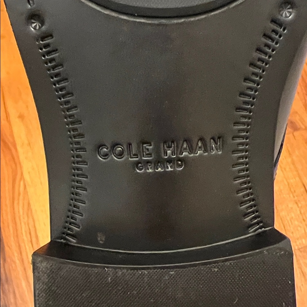 NWT Cole Haan Men's Classic Black Oxfords size 10 1/2 - Picture 4 of 7